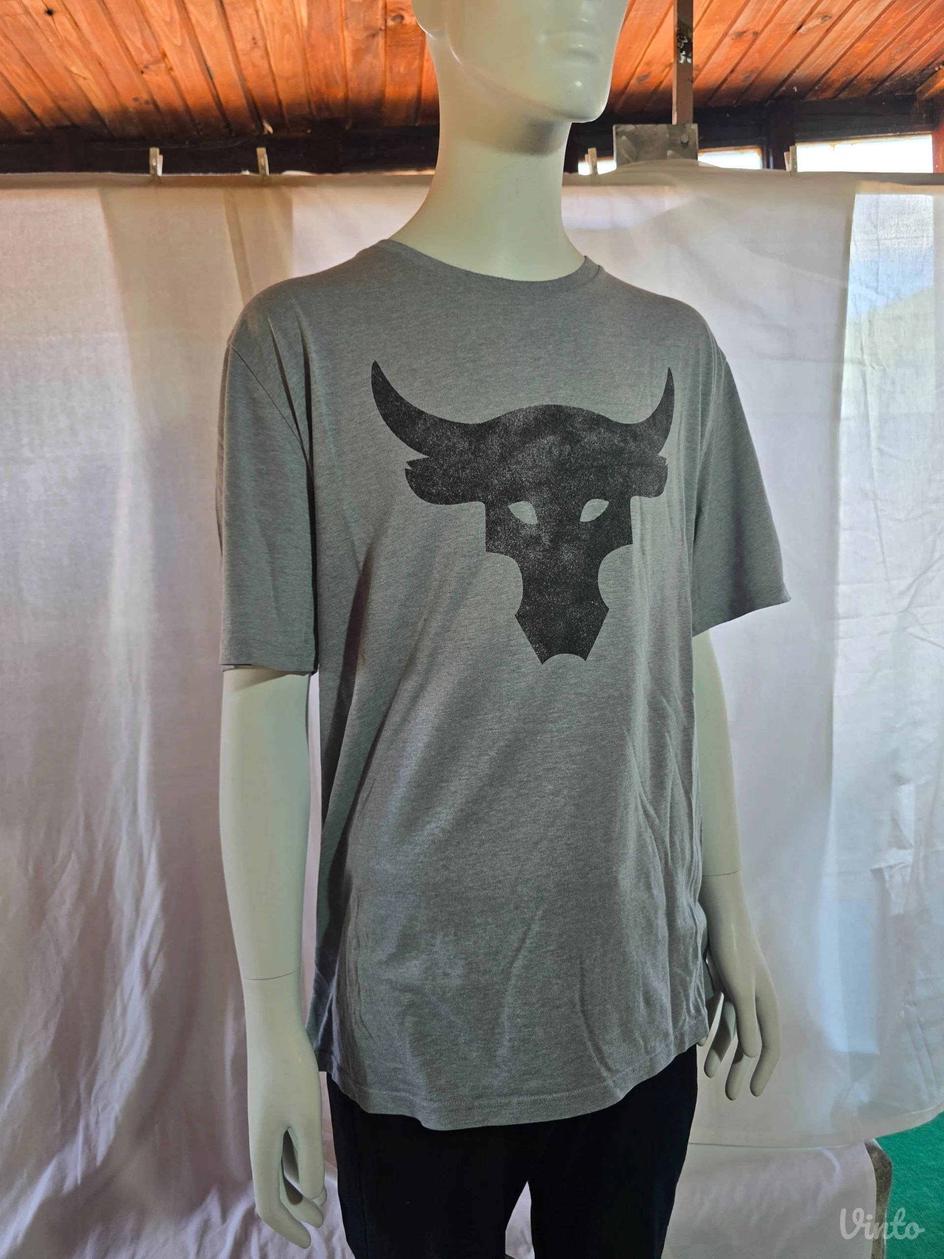 UNDER ARMOUR muska majica