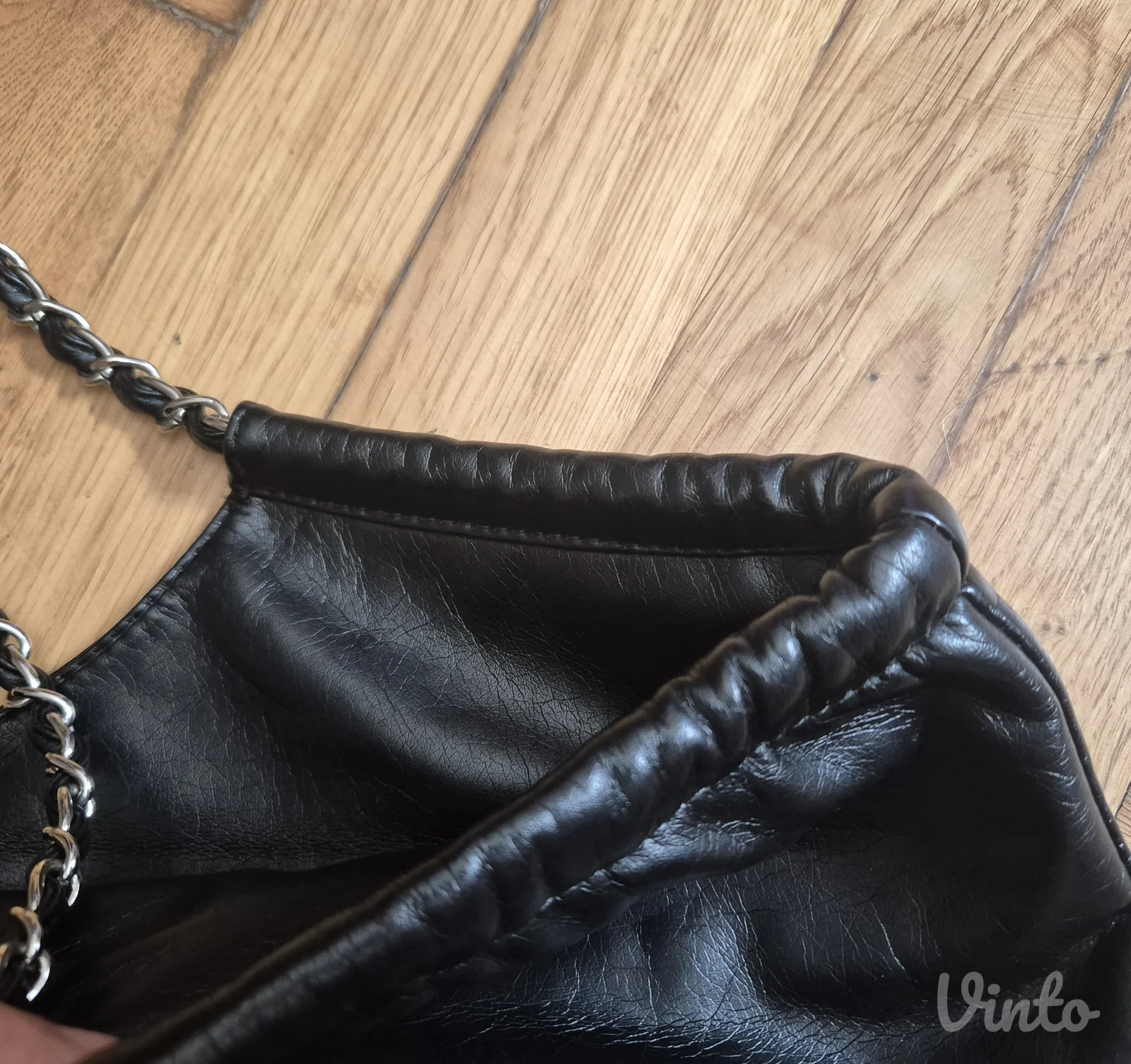 Odlicna chanel torba od prave koze