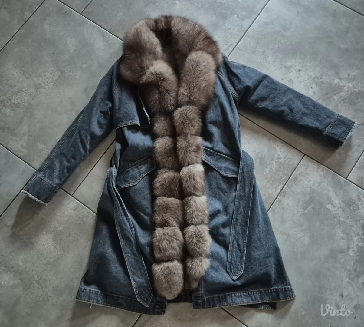 Extra kaput sa krznom rakuna