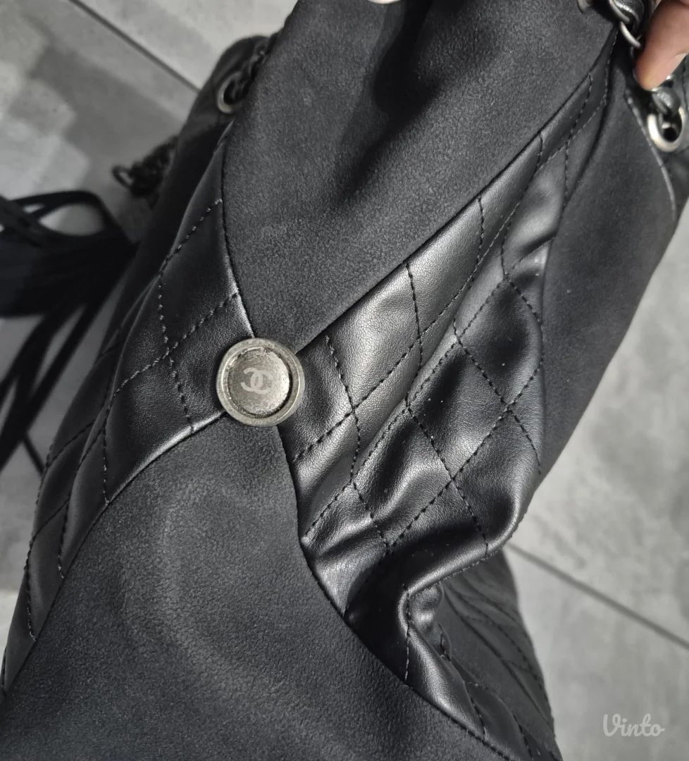 Kozna CHANEL torba