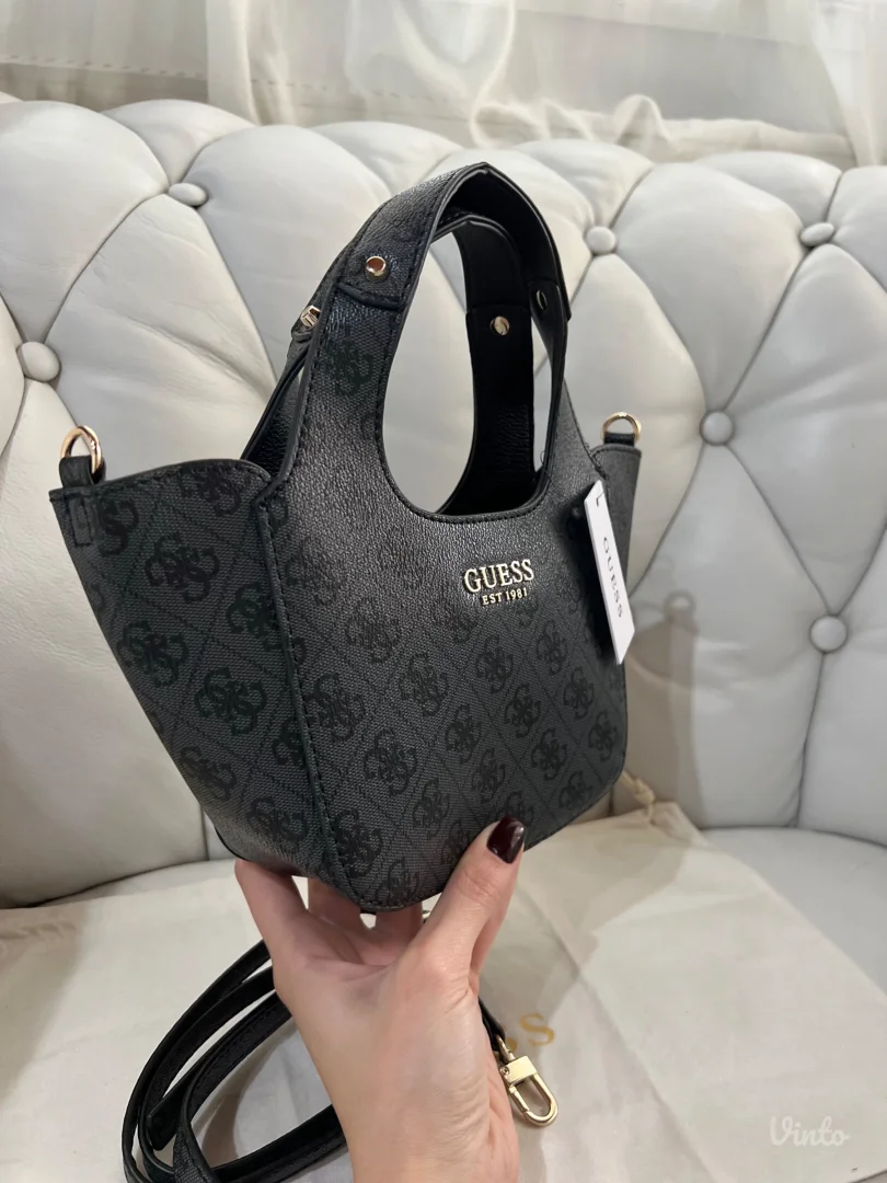 Guess torba Calista NOVO