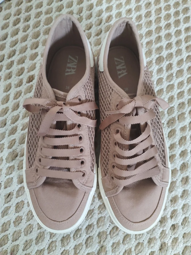 Zara nove platnene patike