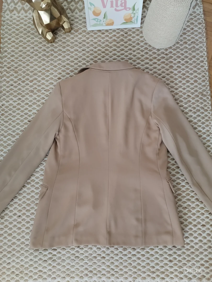 Pull and Bear novi blejzer XS/S