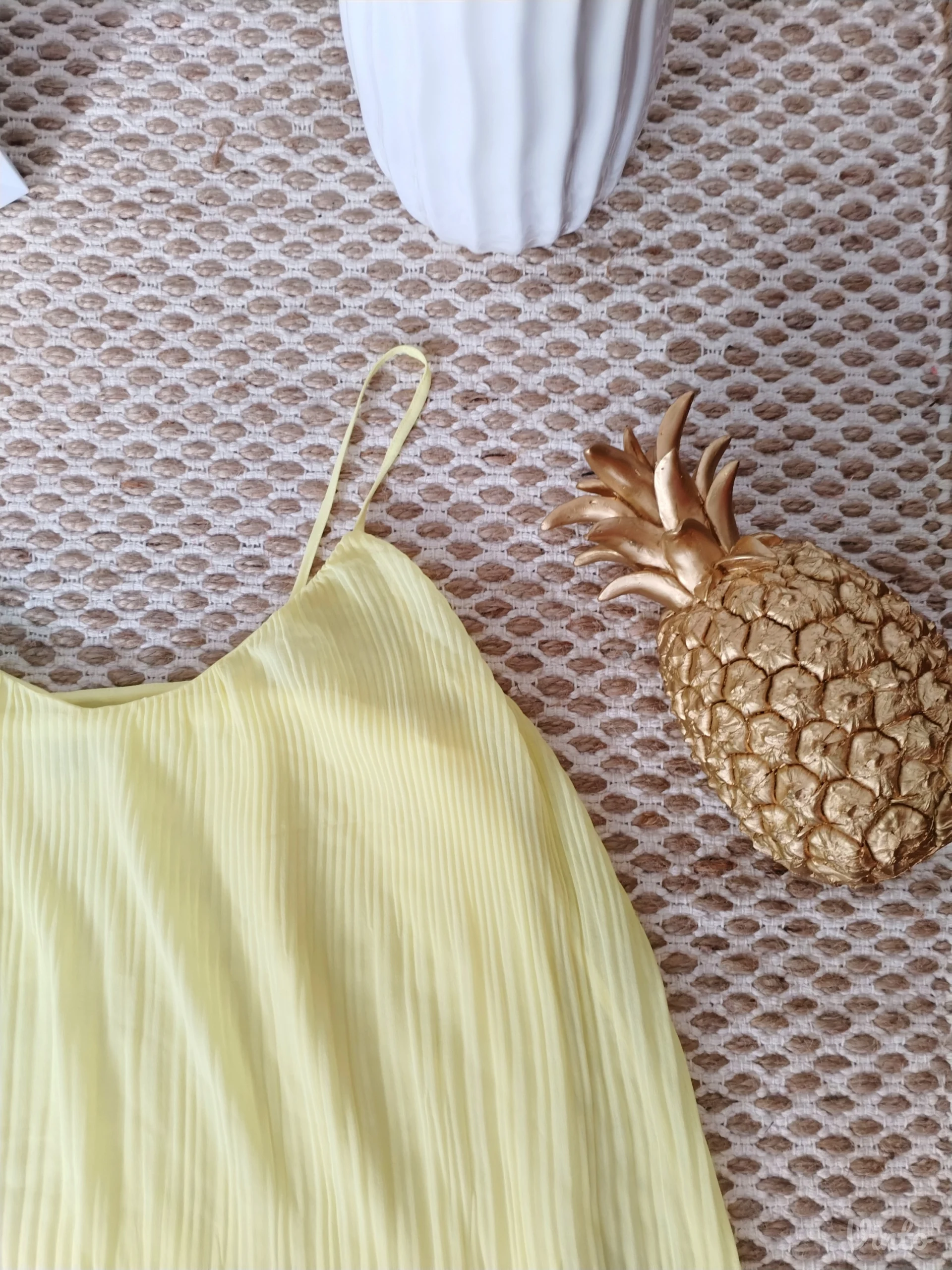H&M plisirana bluza 36/38