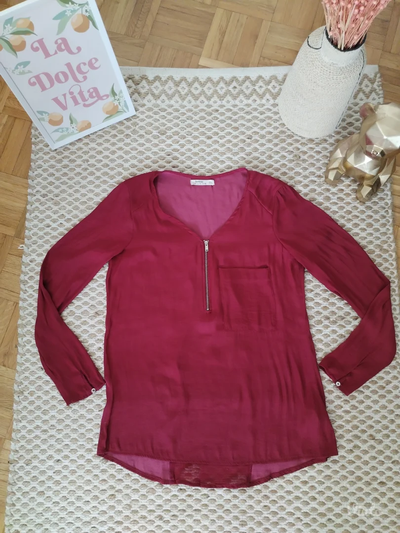 Bershka satenska bluza XS/S