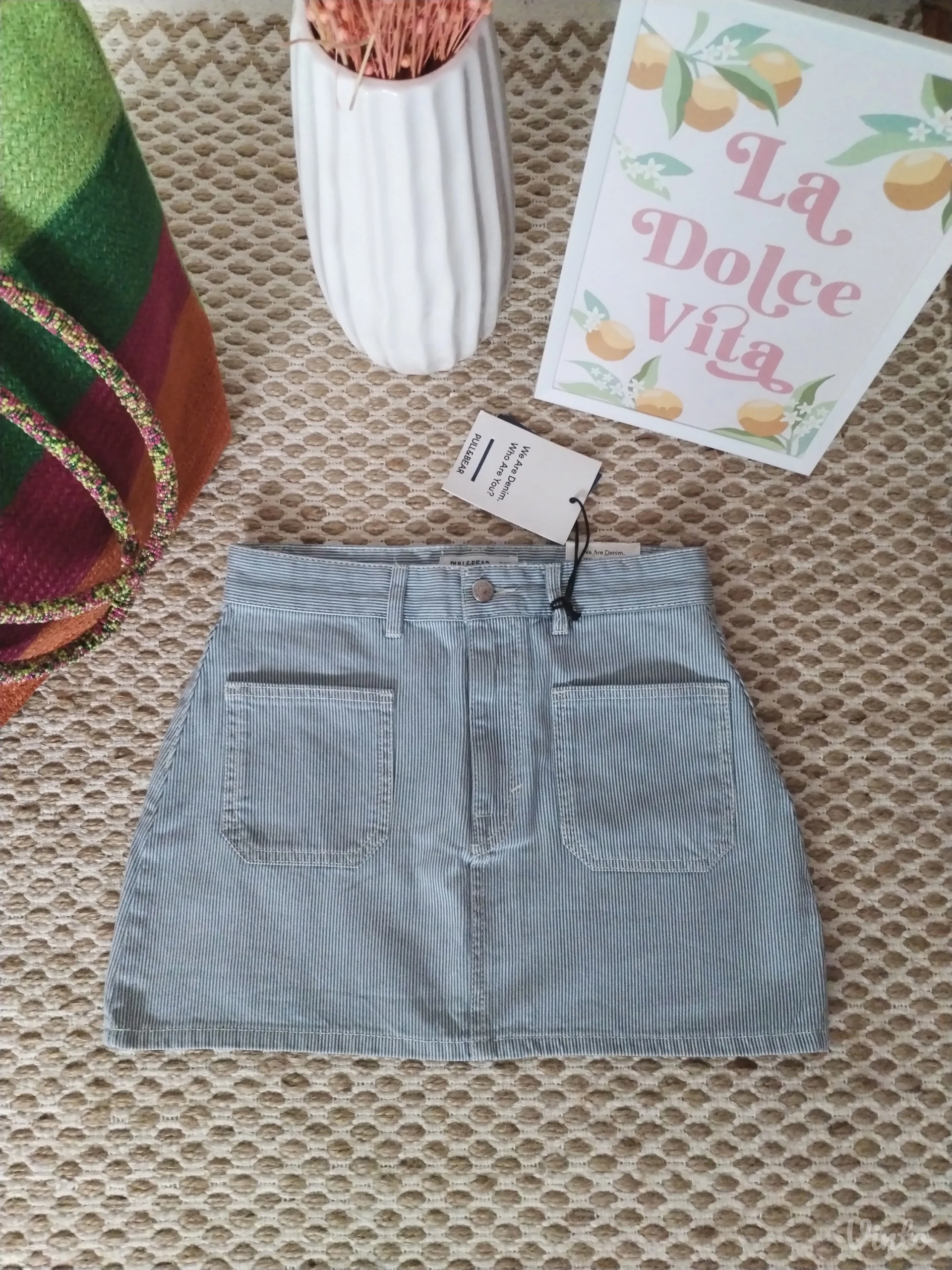 Pull and Bear nova suknja