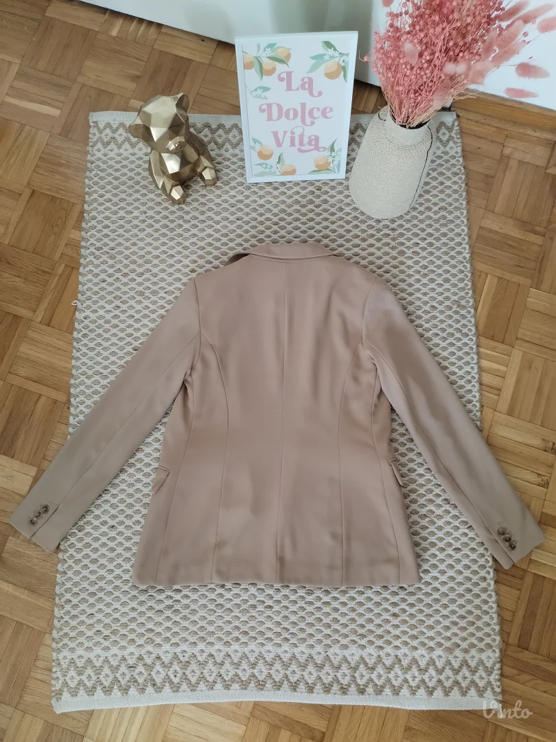 Pull and Bear novi blejzer XS/S