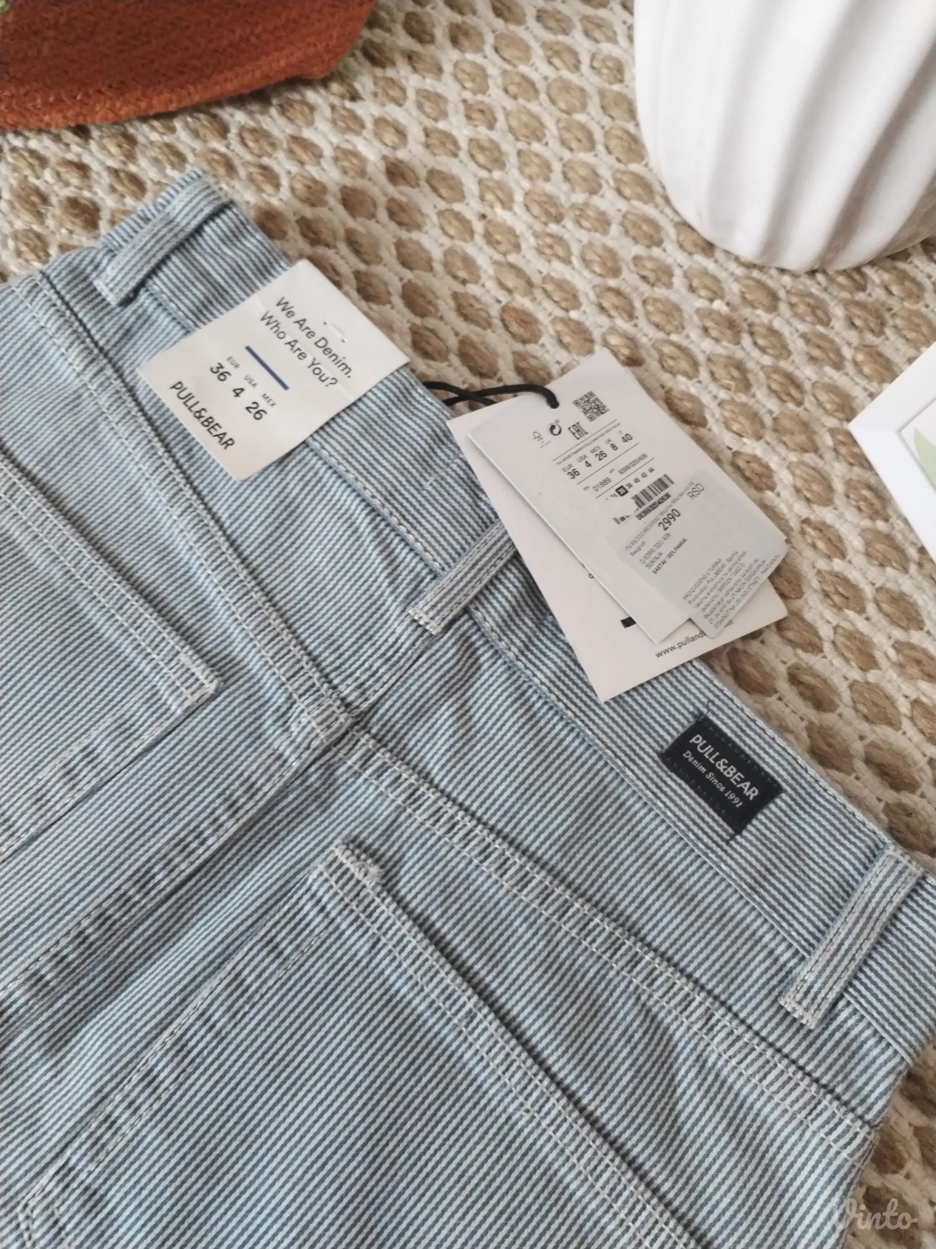 Pull and Bear nova suknja