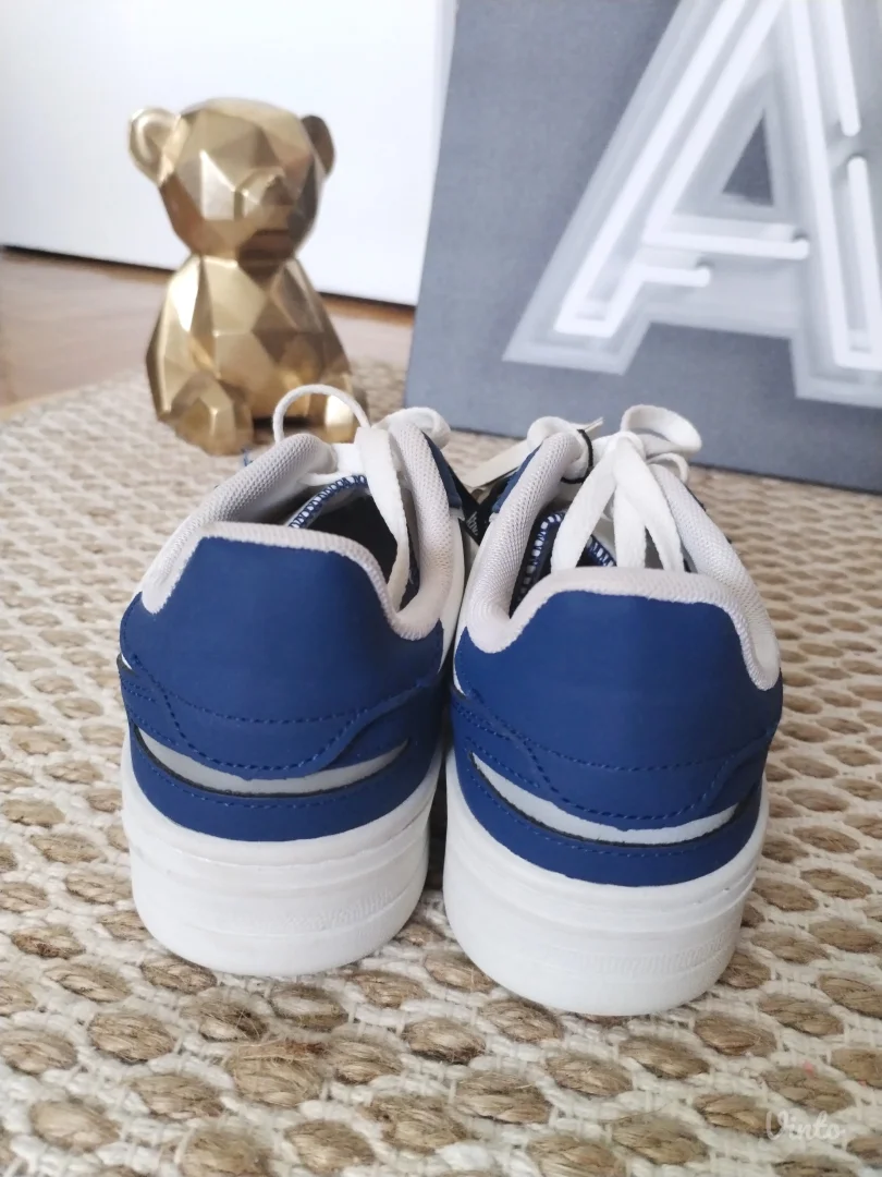 Zara nove patike 38/39