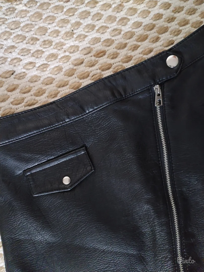 H&M nova suknja od veštačke kože