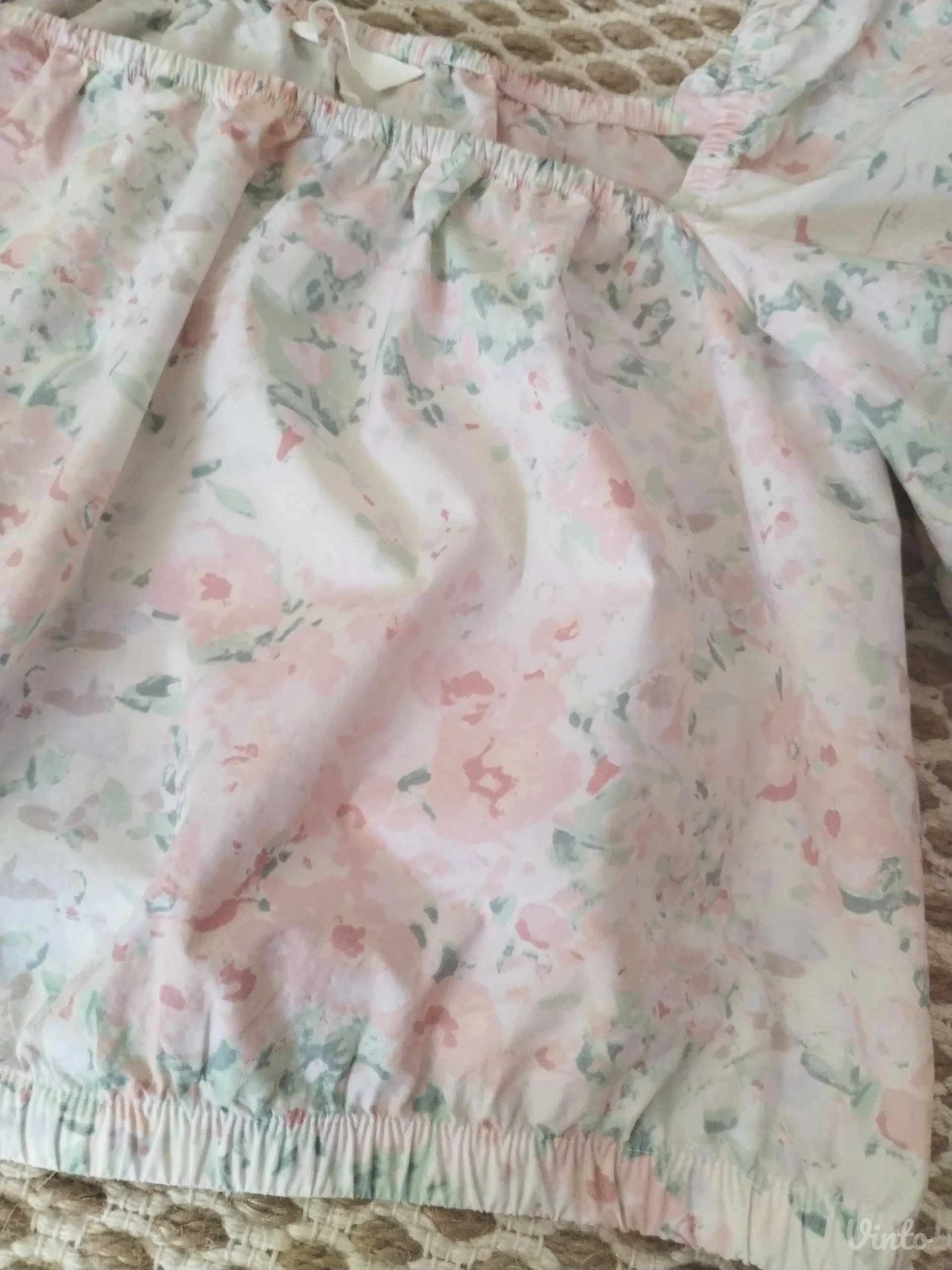 H&M lepa bluza-top