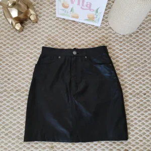 H&M mini suknja od veštačke kože