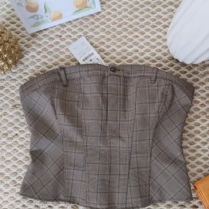 Zara novi pepito top