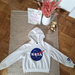 H&M Nasa duks