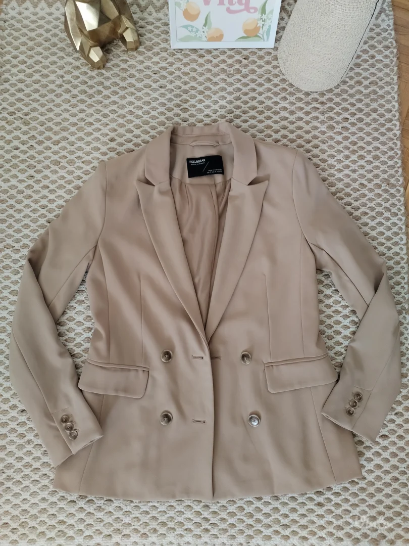 Pull and Bear novi blejzer XS/S