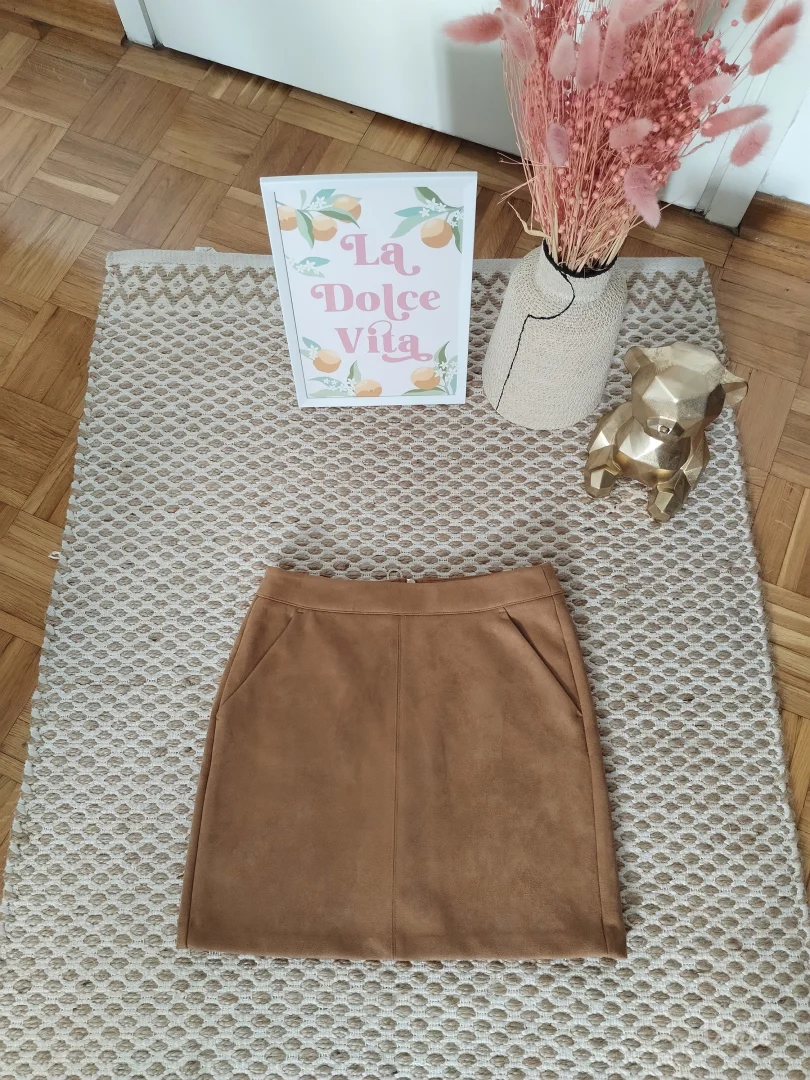 Vero Moda suknja od veštačkog antilopa XS/S