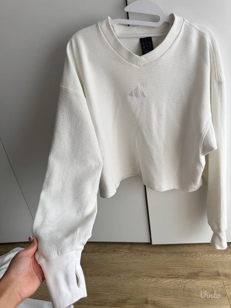 Adidas trenerka bela