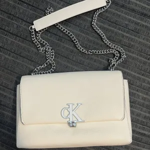 Calvin Klein torba