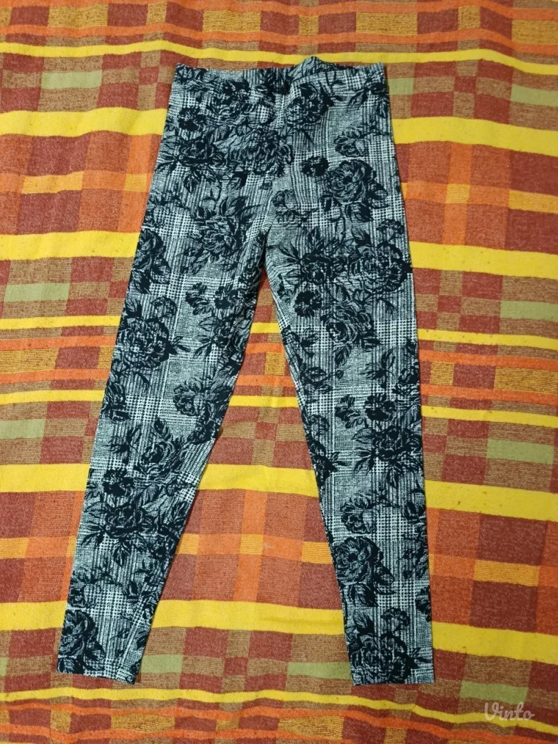 Lot 5 pari pantalona S