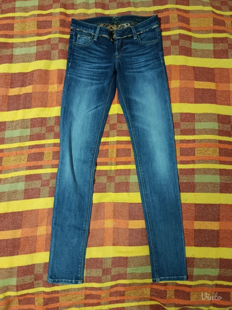 Lot 5 pari pantalona S