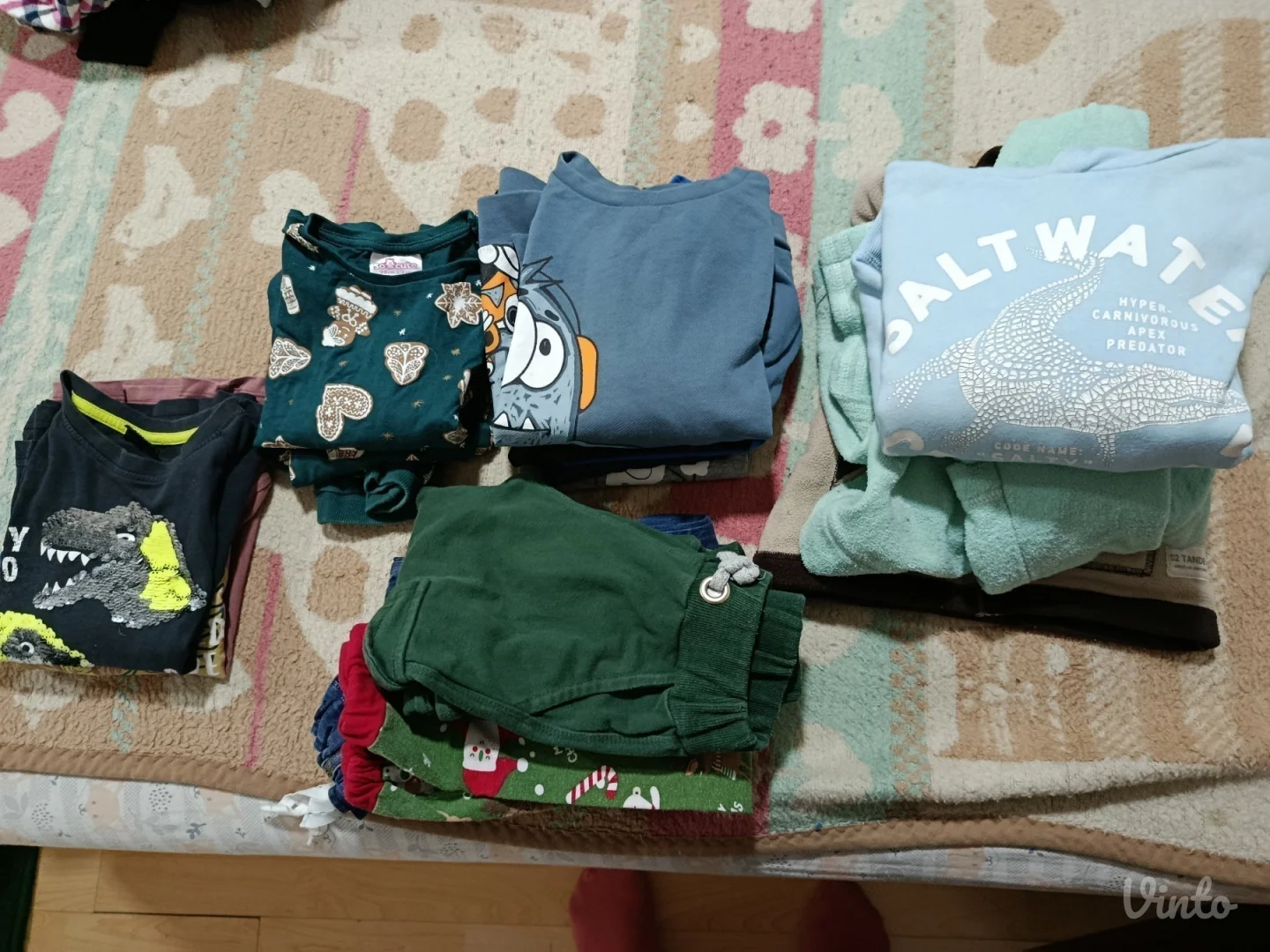 Lot garderobe za decaka 3-4 god