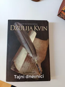 Tajni dnevnici -Dzulijana Kvin