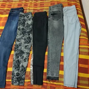 Lot 5 pari pantalona S