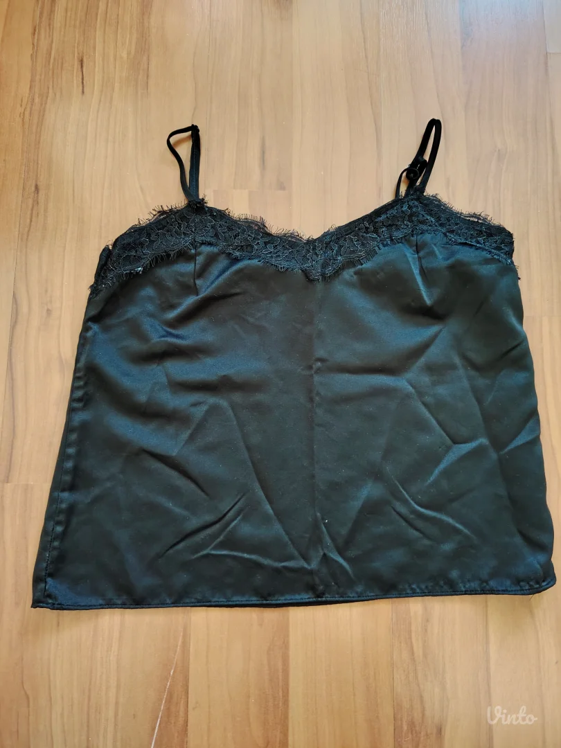 Raznovrsna garderoba