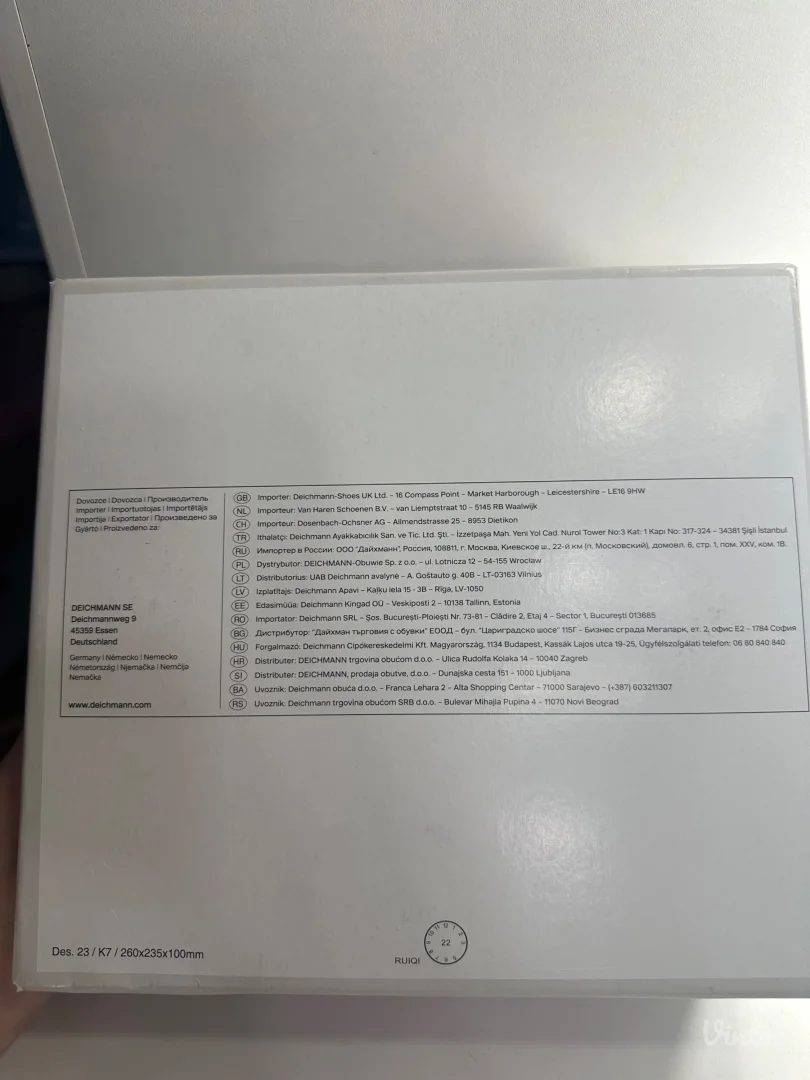 Crne ženske salonke