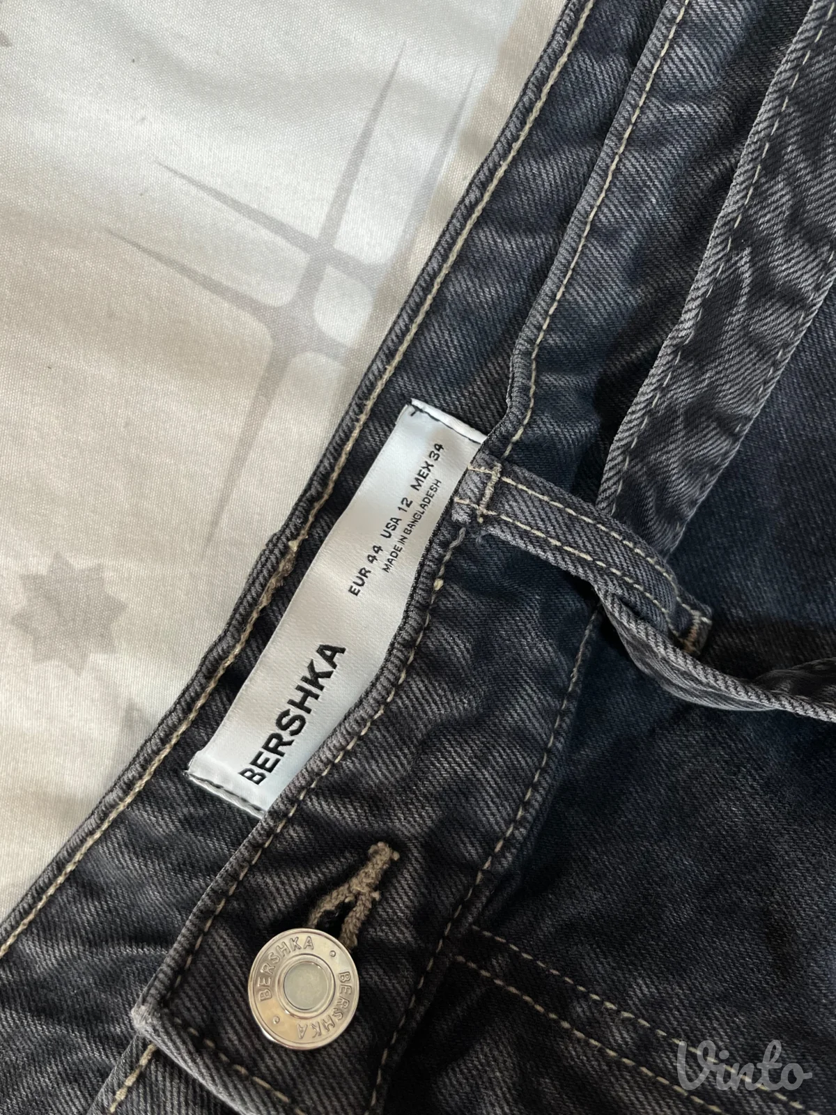 Bershka mini suknja