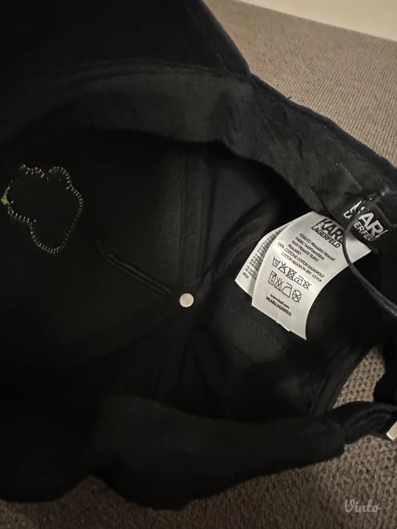 Karl Lagerfeld kacket