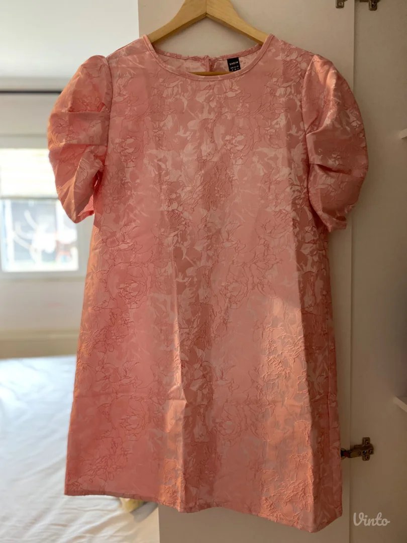 Nova svecana haljina