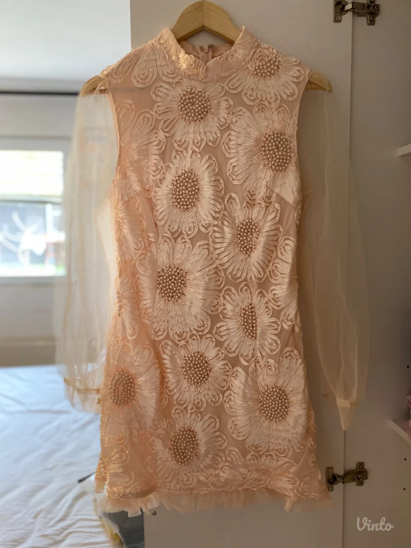 Nova svecana haljina