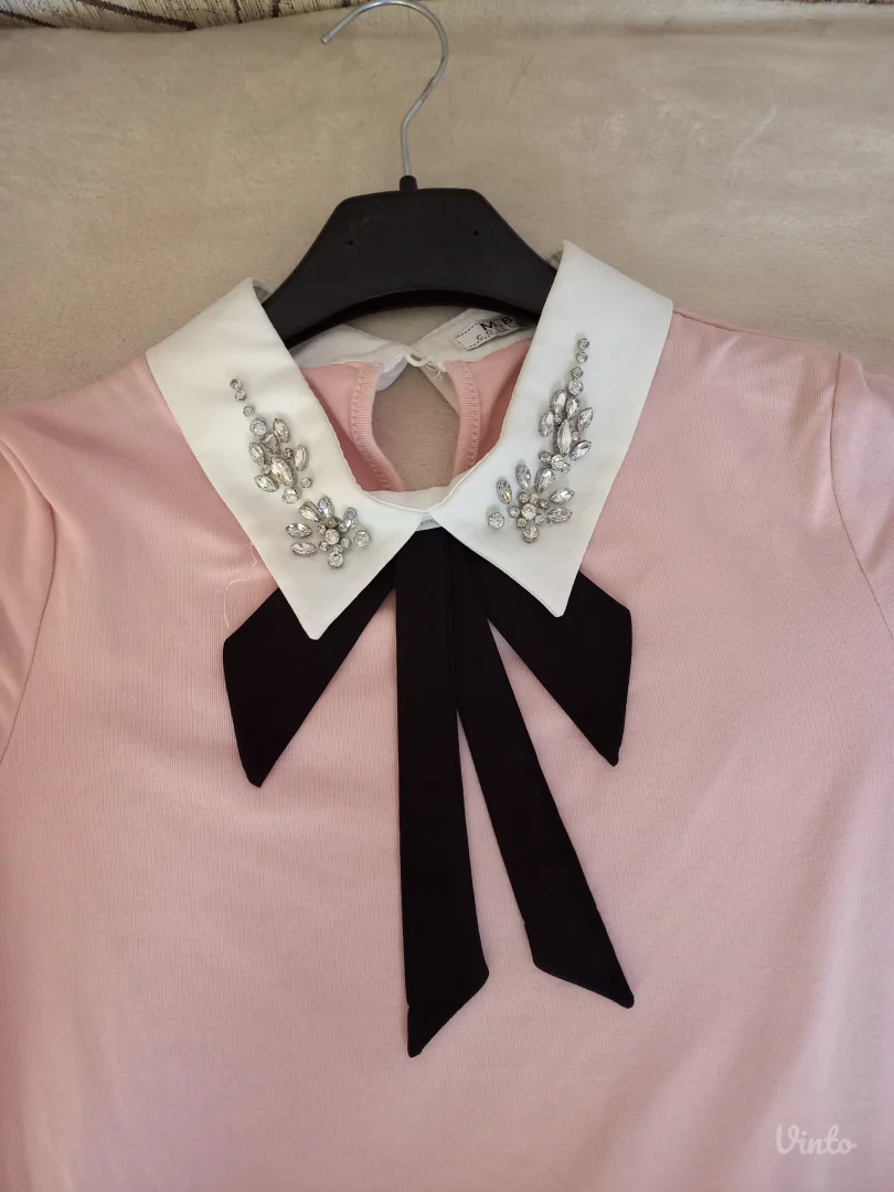 Roze haljina - uska, kratki rukav