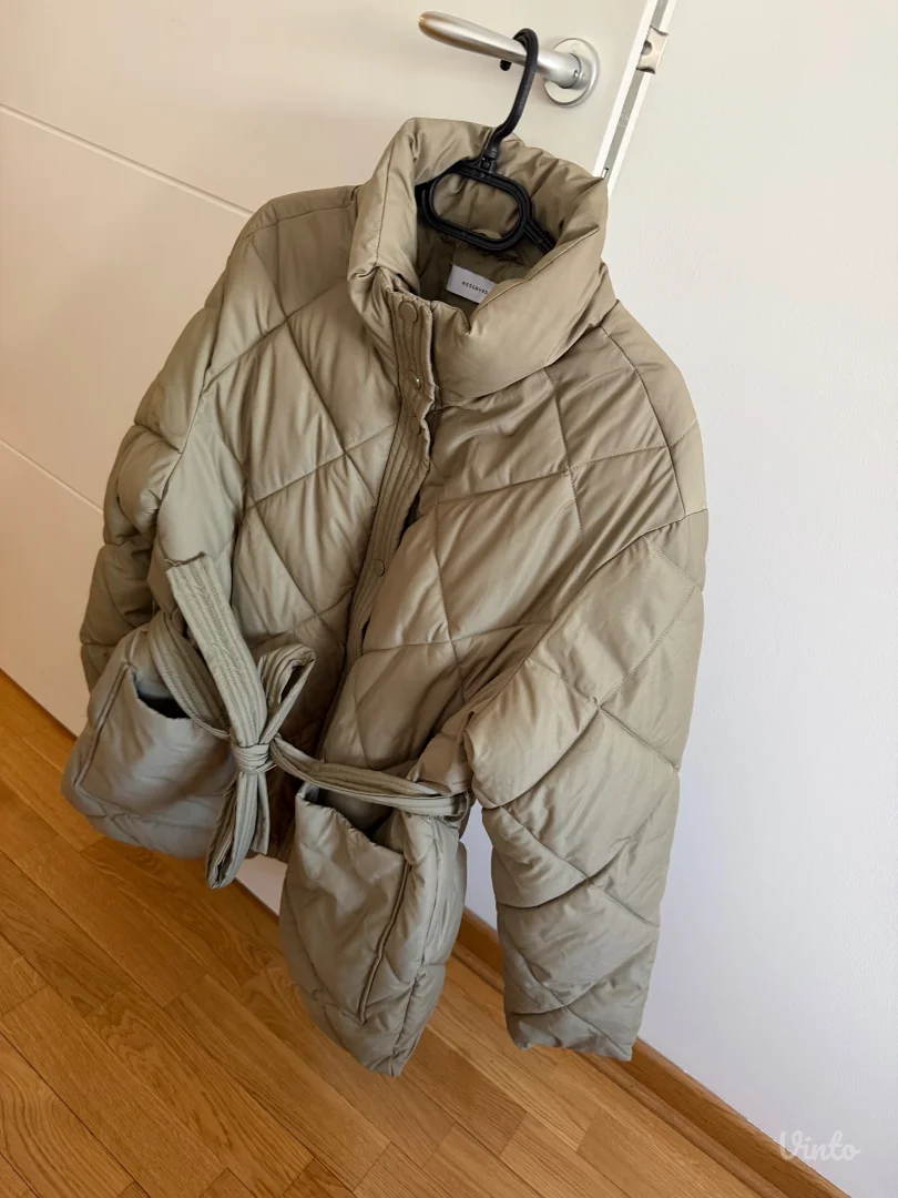 Reserved zimska jakna