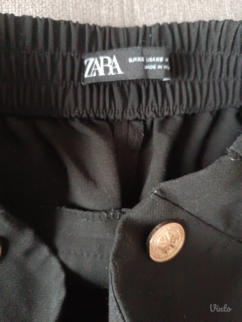 Zara pantalone