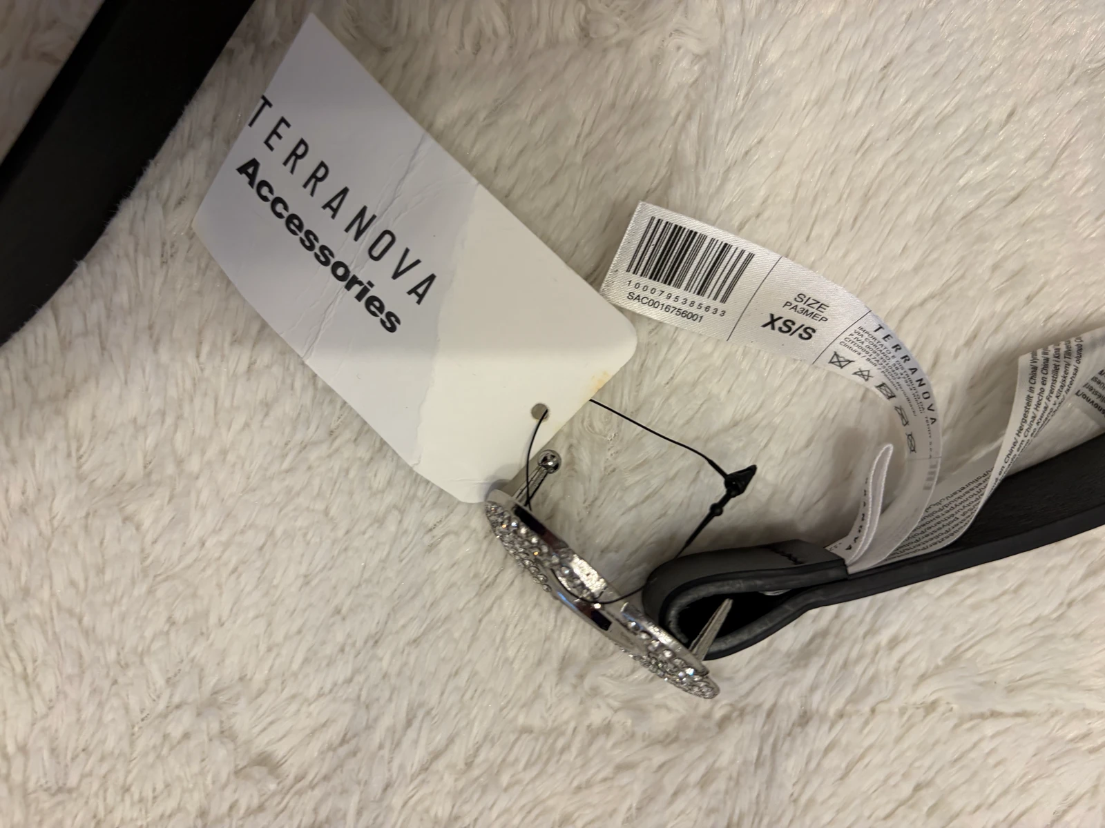 Terranova kais sa etiketom