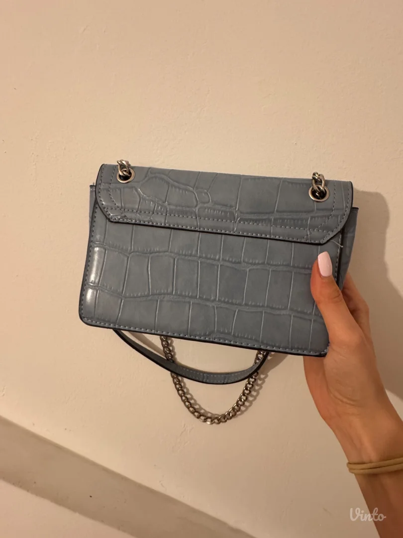 Stradivarius torbica