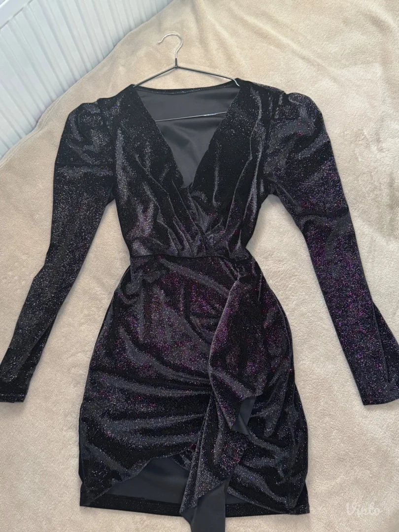 Šljokičava haljina