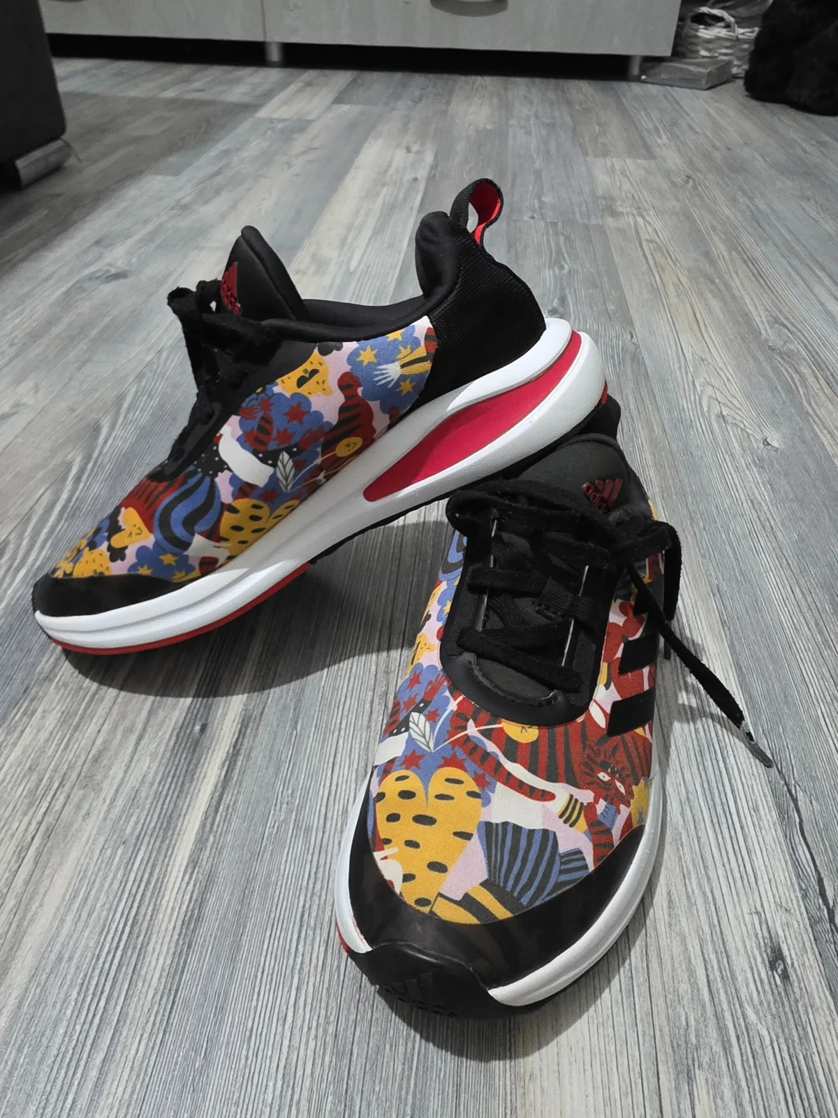 Adidas patike br 35