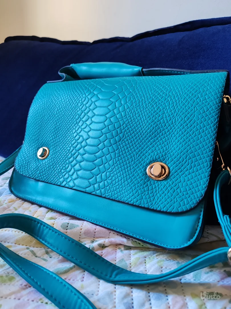 Tirkizna ženska torba sa dugim kaišem