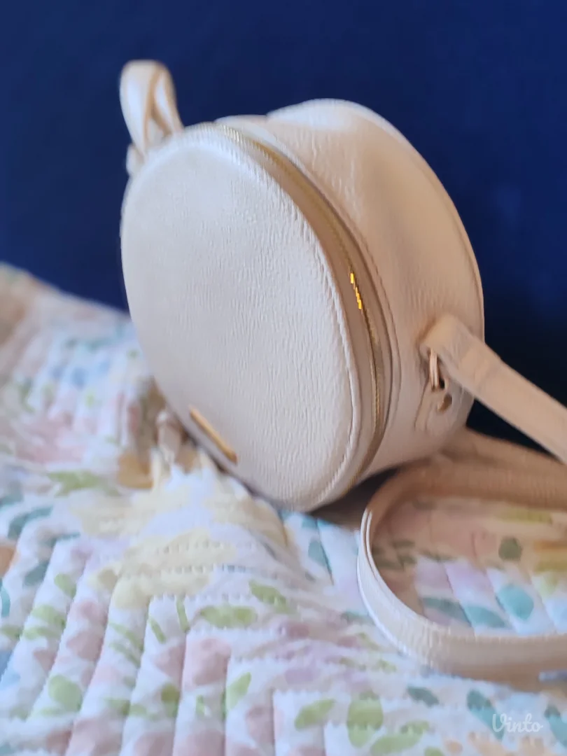 Okrugla bež torbica – Opposite Milano