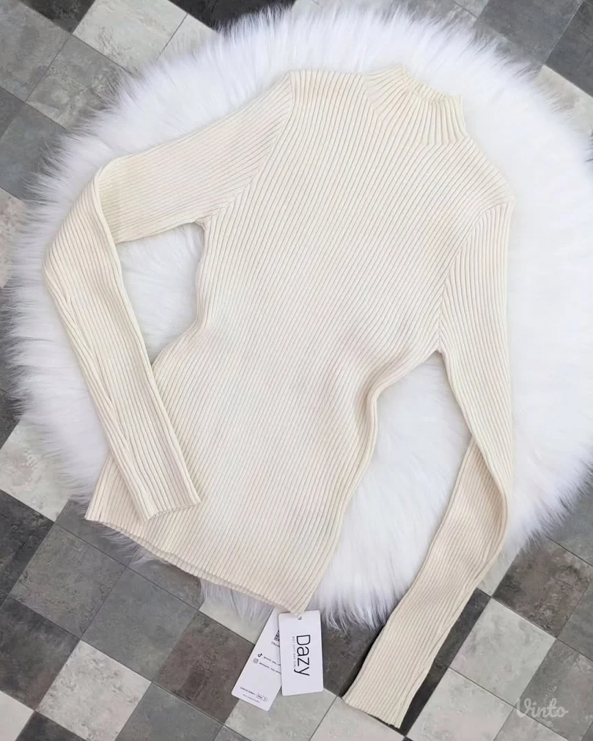 Shein/Dazy Knit bluzica