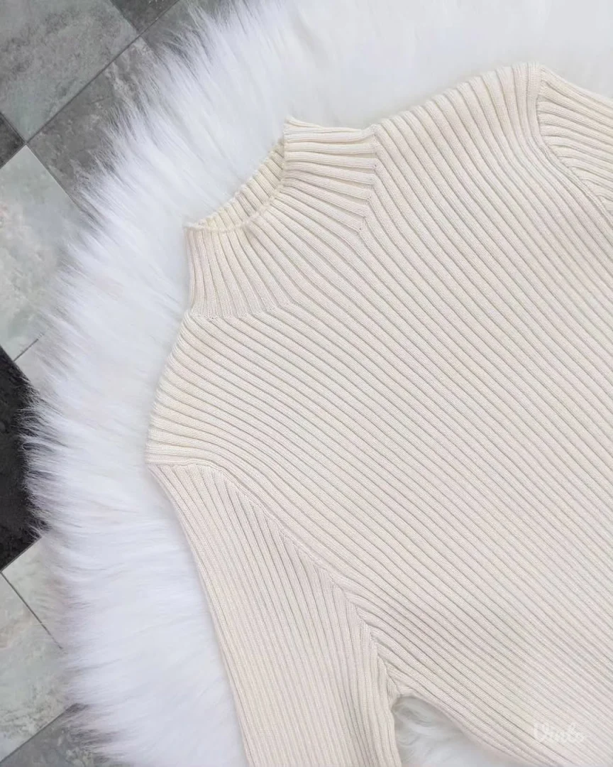 Shein/Dazy Knit bluzica