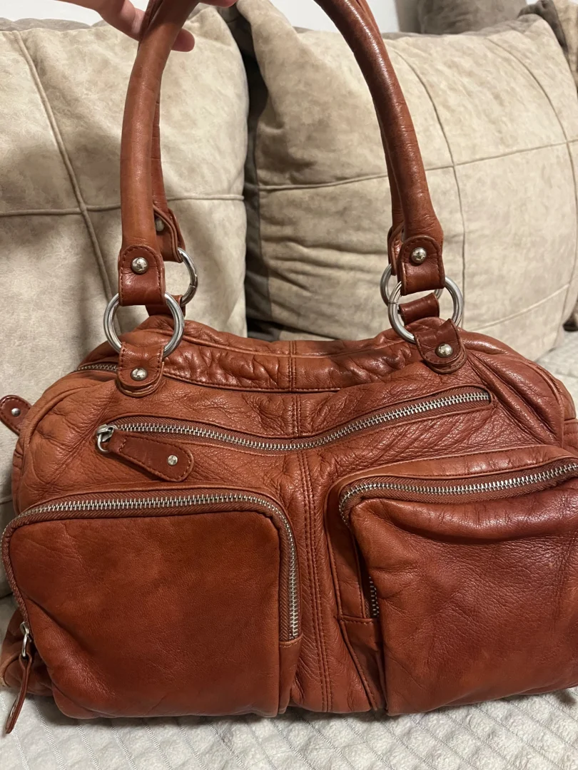 Kožna ženska torba