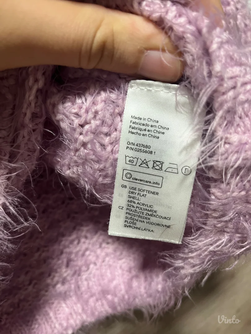 H&M - ženski džemper 💜