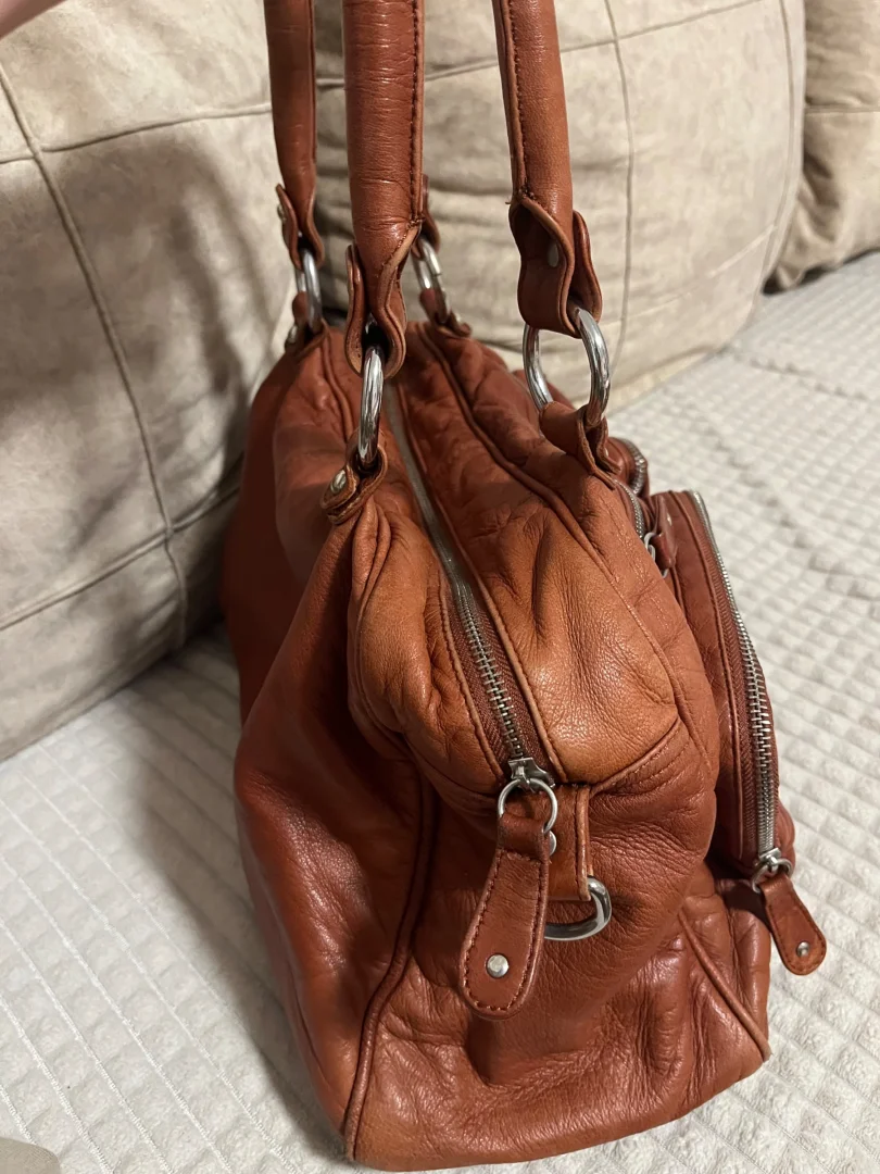 Kožna ženska torba