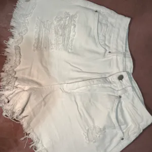 Shein - ženski šorts