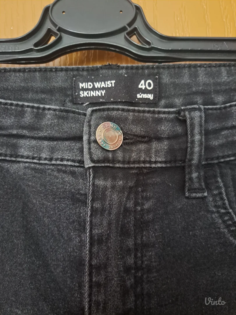 Sinsey-farmerke zenske