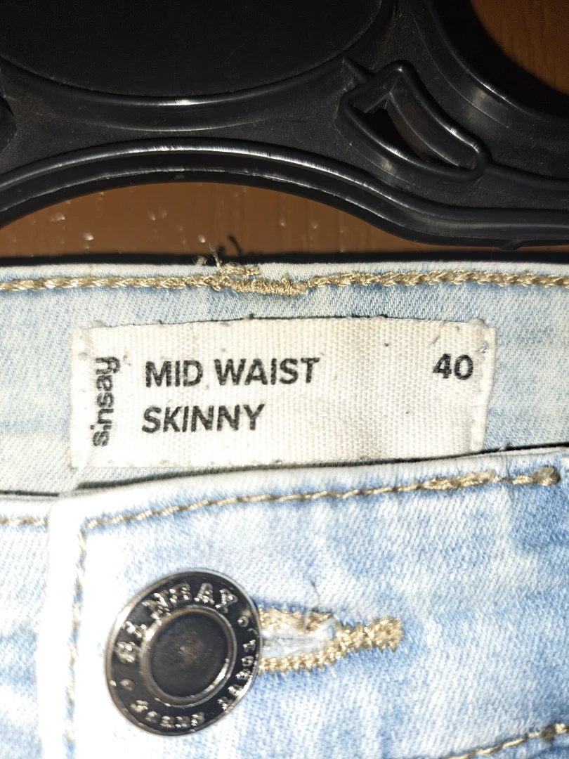 Sinsey-farmerke zenske